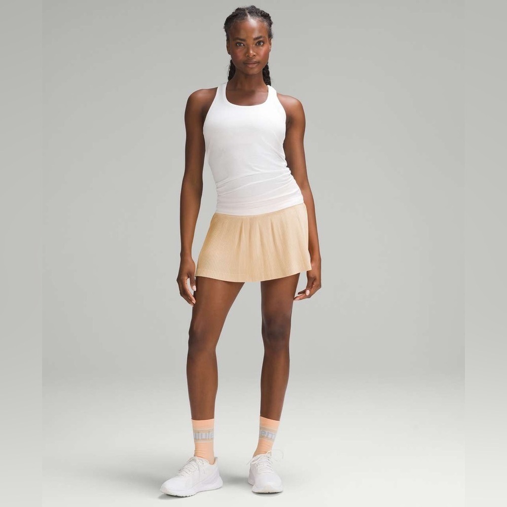 NWT Lululemon Pleat to Street Mid-Rise Skirt